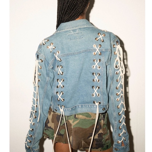 Levi's Blue Denim Jacket with White Laces - Picture 3 of 6